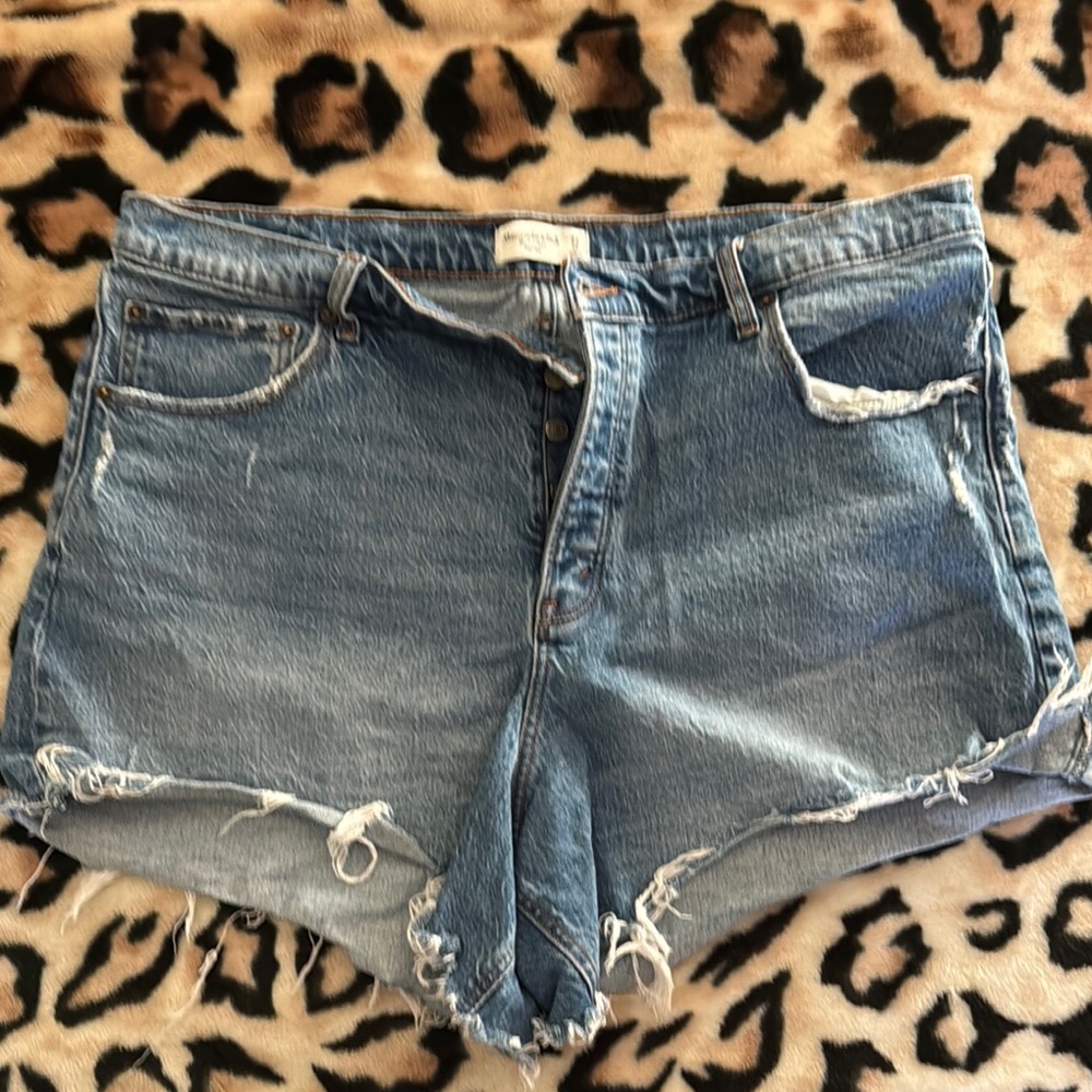 Abercrombie & Fitch Blue Jean Shorts Distressed Casual